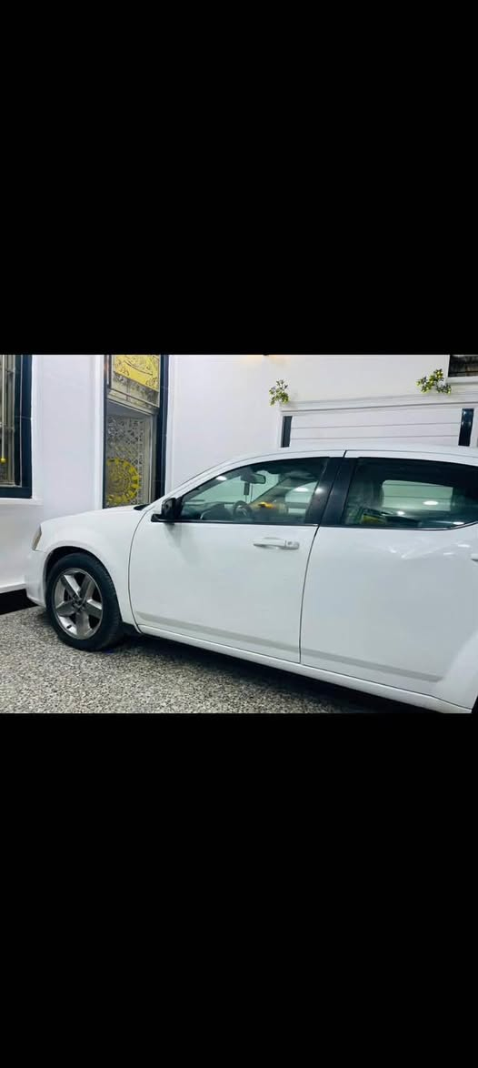 سلام عليكم 
دوج افنجر  موديل 2013  امريكي 
فول موصفات عده بصمه 
🛑رقم بابل بسمي سياره تحويل ثاني يوم 

🛑 جاملغ بنيد صبغ 
رادار امامي خلفي 

تحكم ستيرن مري شفط

تبريد شغل 

تايرات جديد 

كشنات كهربايه 

🛑مكان كربلاء 
رقم *********** 

🛑🛑 سعر 85
مكلف بلنشر
