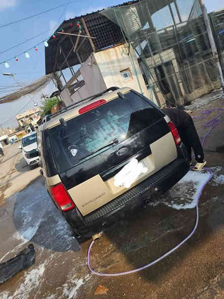 سلام عليكم اكس بلور بلادي ممحور 6سلندر موديل 2004بيه صبغ باب وجاملغ كفاله من ضرروصبغ ولايرباك فقط لذكرتهن كير مكينه بلجيس ابولكاله بكركوك وابوسنويه بصلاح دين شرط تحويل عارضه 75بيع او مراوس حسب لقناعه مكاني بغداد رقم الهاتف ***********
