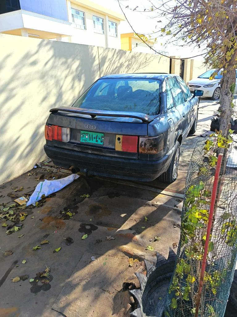 سڵاو هاوڕێیان ئۆدی مۆدیل 91 سەنەوی وەکالەی لەگەڵە  بەشەرتی اولیات  ماڵ کەس نەبێ دزیاری نەبێ  گیروومەکینە بێ عەیبە
تکایە تەلەفۆن بۆ خاوەنی بکەن بۆ زانیاری زیاتر
0751 911 5615 أربيل, العراق
