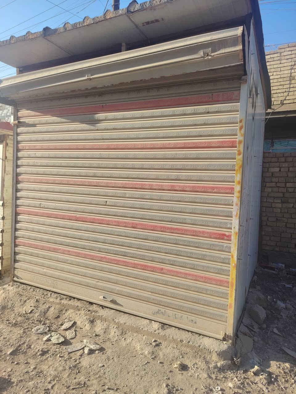 السلام عليكم كرفان ٣×٣ مفصخ سندويج مع كبنك و راسطات حديد للبيع مكاني بغداد حي البتول رقم الهاتف *********** واتساب
