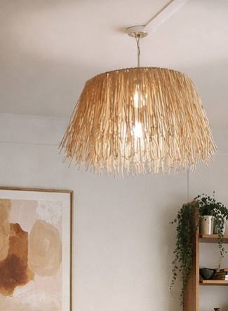 بسم الله ماشاء الله 
ثريا #شغلنا طراز بوهيمي (Boho) وبالتحديد بوهيمي طبيعي من خوص الرافيا 😍💫
تناسب البيوت الهادئة والديكور الطبيعي أكثر من الكلاسيك الثقيل
تعطي روح للمكان بدون ما تكون فخمة زيادة أو بسيطة بزيادة✨ يوجد توصيل بغداد والمحافظات حاليا التوصيل ٣٠٠٠ لحد العيد 
#الصور_من_بيت_زبوناتنه_الراقيات 😍🌴


**إذا كنت صاحب هذا الإعلان وتريد حذفه لأي سبب، رجاءا أرسل رسالة إلى الدعم الفني**