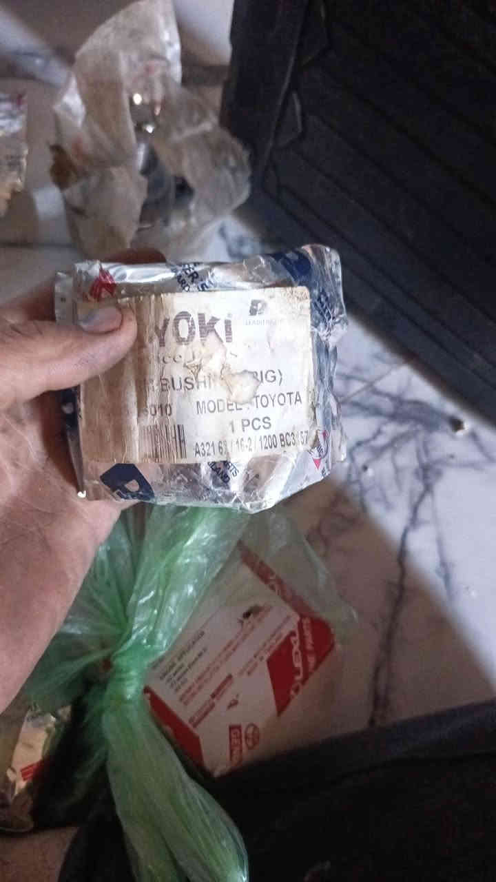 حداديه تويوتا ستاوت بيكم فور ويل درايمات اكسل  سبرنك كاردنات طبلات اسطابكسلات  متوفر مسيان كميت ***********
