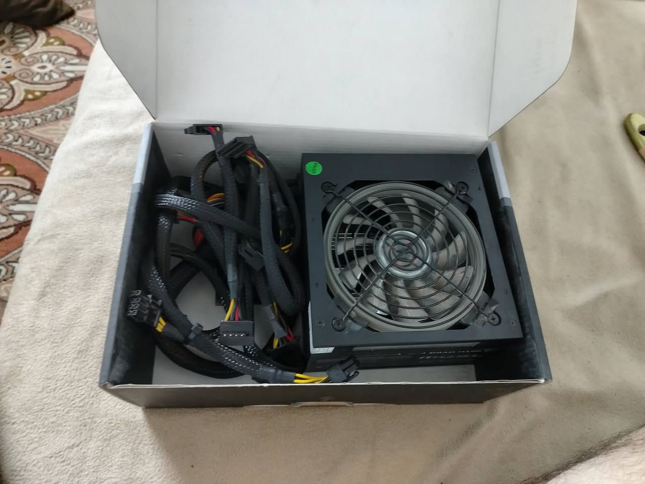 كومبو
بورد ومعالج ورامات ومبرد
B550 mag mortar msi
Ryzen 7 3700x
Ram ddr4 16g 2*8 hyperX Fury 3200
Cooler deep cool
السعر ٤٠٠ الف 
-----
Gtx 1660s gigabyte oc
السعر ١٧٥ الف
-----
Power supply corsair rm 850x
75 الف
-----
Power supply rocket rgp 750w
60 الف
-----
Case deepcool cc60 v2
50 الف
 مع ٣ مرواح ١٢٠
-----
Case Cooler master
٥٠ الف 
مع ٣ مرواح ١٤٠
-----
المكان بغداد الشعب
***********
توصيل متوفر داخل بغداد فقط
