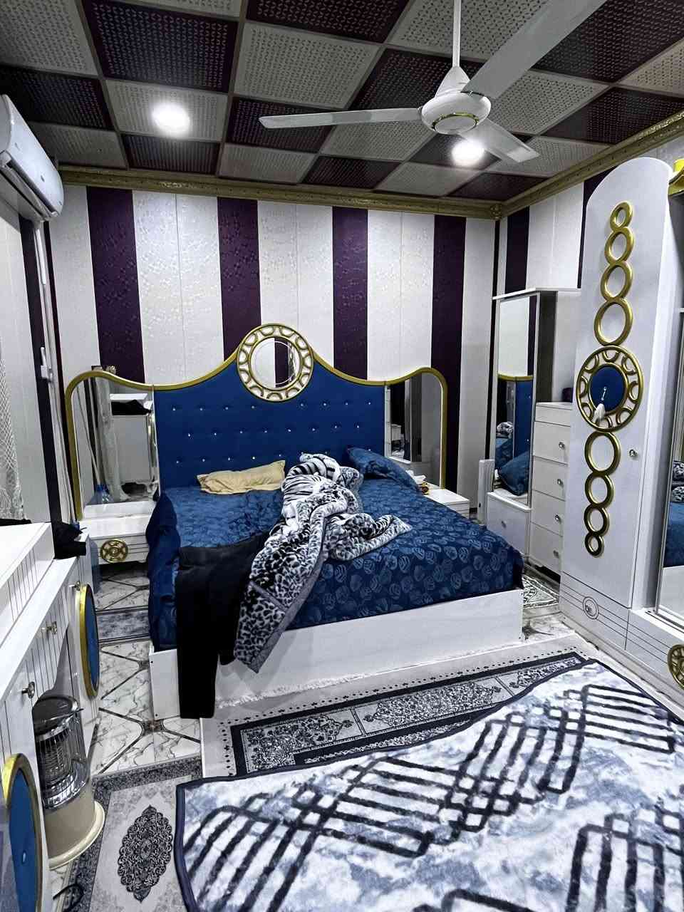 السلامو عليكم من رخصت ادمن لكروب غرفت اخشاب تركي نضيفه كلش بس الكنتور الغاعده مالته بيه كسر يصلح الغرفه حجمه جبير ولكنتور جبير بيبانه ساليت جام مديله حديث كلش حلوا سعرها 700 بيه مجال العنوان البصراه العشارمتواجد واتساب الي تعجبه يراسلني واتساب رغمي راح اخلي ***********
