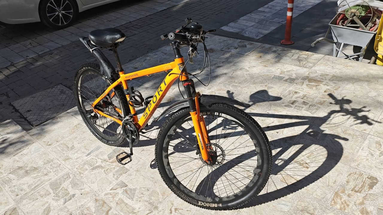 بايسكل للبيع بأعلى سعر 
مقاس 27.5
المعدن المنيوم 
نظافة 80%
متواجد بغداد المنصور حي دراغ
للتواصل ***********
