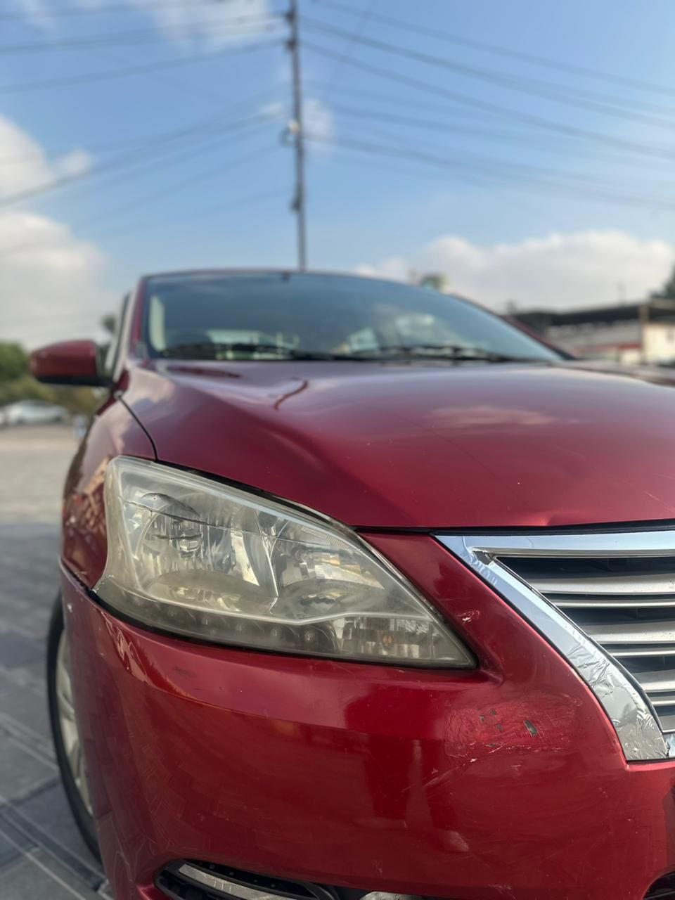 السلام عليكم من رخصت الادمن 
نيسان سنترا خليجي 2015 
لون ماروني 
محرك 1800 دبل نوزل ياباني اصلي 
السياره كلها كفاله كير محرك هيكل خارجي بدون ضربه فقط  ربع الدعاميه الخلفيه ومصبوغه 
شخوط بسيطه جداً 
نصبتها كلش حلوه
عليها ادامه كامله صدر نوزلات بلكات جدد وقاعدة فيتبم كله جديد 
رقم اربيل تحويل ثاني يوم 
مكانها بغداد  وسونارها موجود 
السعر 100 وبيها مجال حك الجيه
***********
