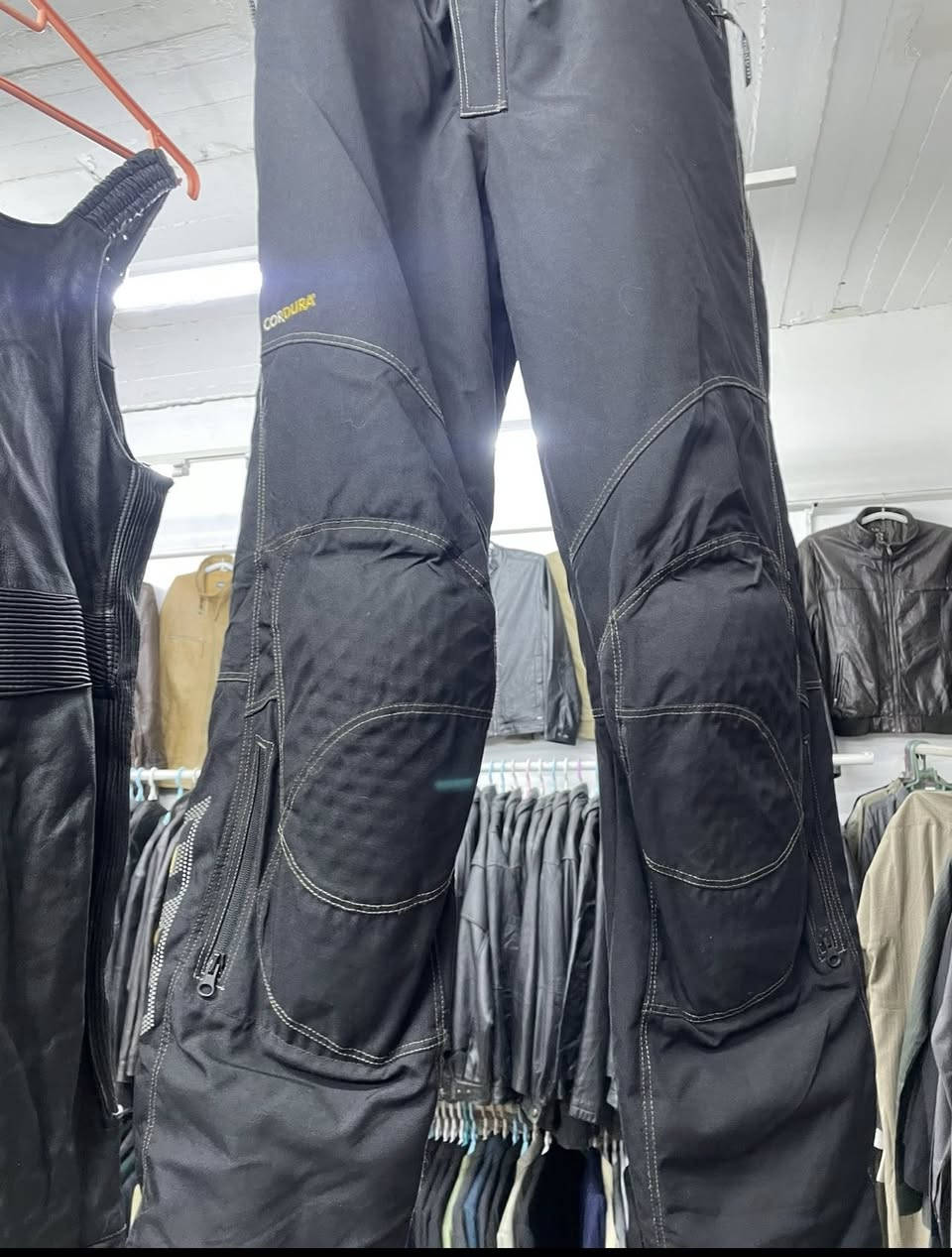 سلام عليكم
قماصل سفتي دراجات 
كركوك سوق القورية 
سعر القطعه قماصل 25 الف والبناطير 10 الف 
***********
