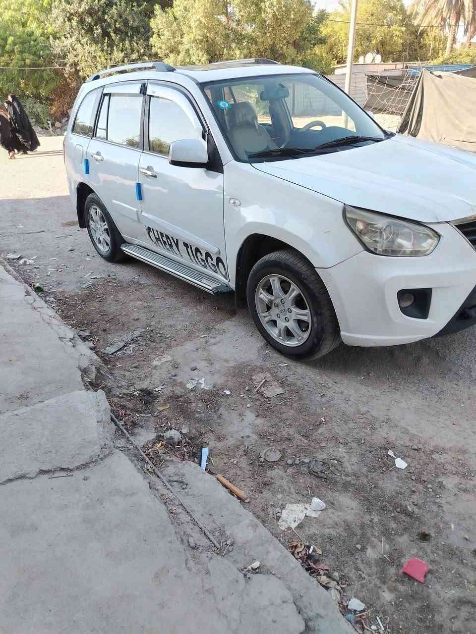 السلام عليكم للبيع تيكو ٢٠١٢ شكل ٢٠١٣ بغداد انكليزي الجديد سياره جاهزه مابيه اي نقص ماشيه ١٢٠كير مكينه صدر أمامي خلفي تخم تاير تبريد ثلج تدفئه  كشنات جلد بلاد داخل نظيف جدا سياره كلش نظيفه تراي كلش حلو فتحه كهرباء شاشه وكامره تدفئه بلكشنات كير كهرباء مكينه ١٨٠٠  مكان السياره حي العامل علسريع الملحانيه قرب مسبح الرافدين موبايل *********** أثير *********** السعر ٥٥ وبيه مجال حك الجيه تحويل ثاني يوم
