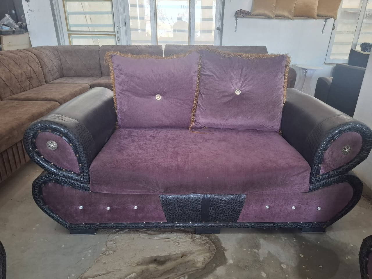 تخم باله تركي  نظيف جدا  10نفر اسفنج ضغط طبي بولستر  نضيف باله تركي
الحمزه الغربي ***********
