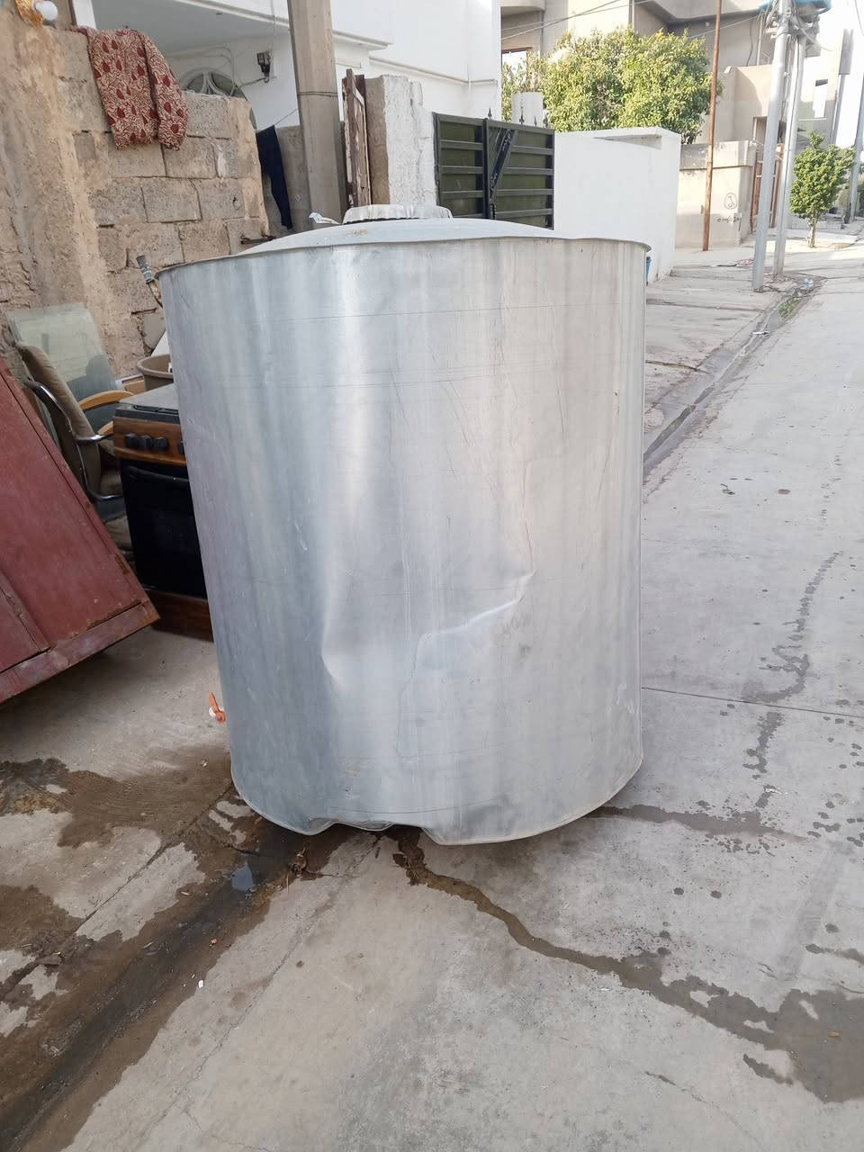 صوبه توربو جديد مامستخدم السعر 65 +تانكي جديد لوك بس بيه طعجه 45 +بيسكل بناتي 20 تصال *********** /وتساب
