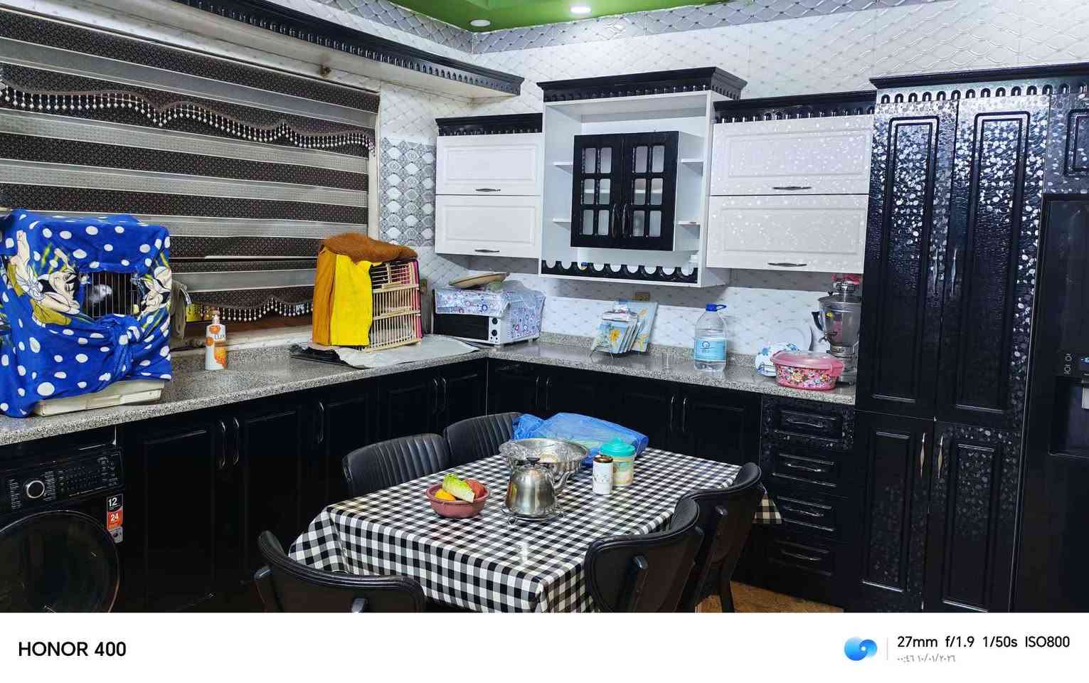 كاونتر للبيع اخو الجديد العنوان اربيل فرمان بران 
السعر مليون و ٢٠٠  بي مجال بسيط 
*********** أربيل, العراق
