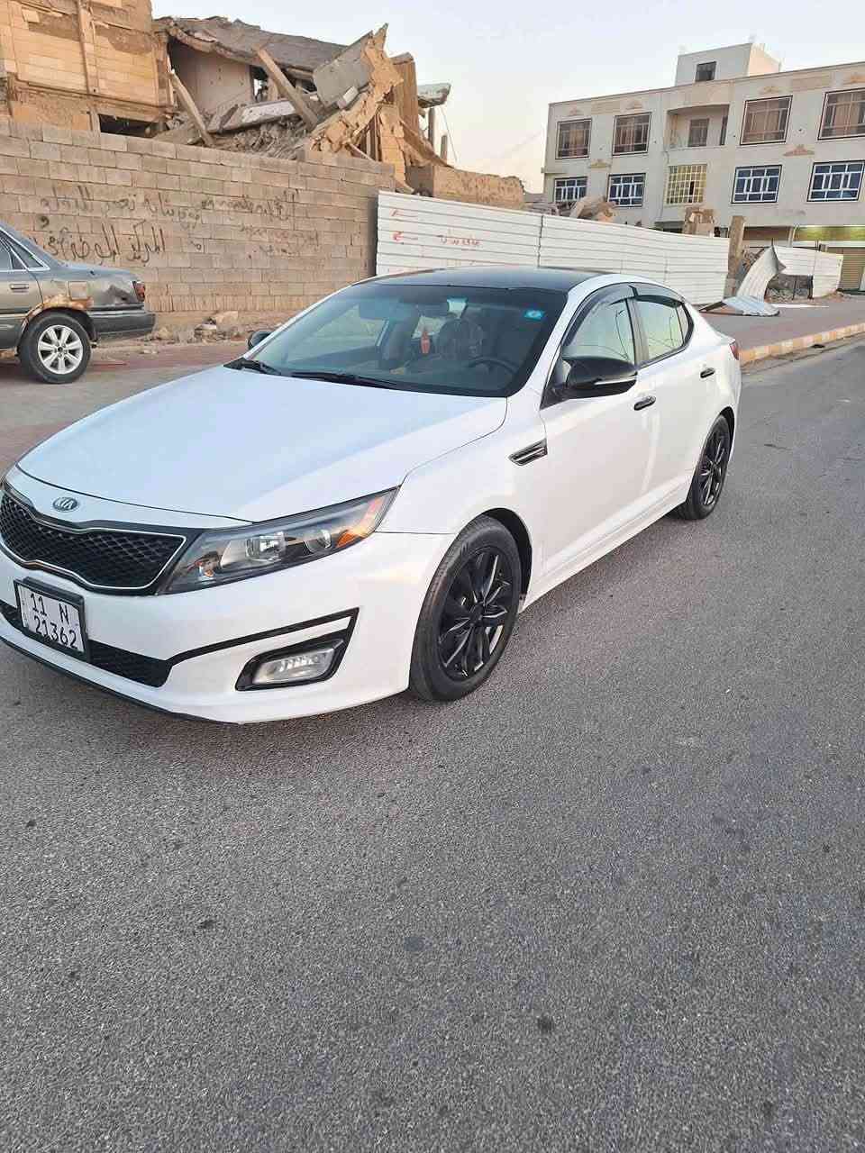 وبتما 2015 وارد امريكي محرك 2400 GDI
مواصفات عتياديه 
رقم بغداد تحويل ثاني يوم 
بيها صبغ سياره سونارها وياها قبل كم يوم اخذنا 
سياره حاهزه من كلشي 
مكانها الرمادي 
سعر 97 بيها مجال 
مكلف بالنشر 
***********
