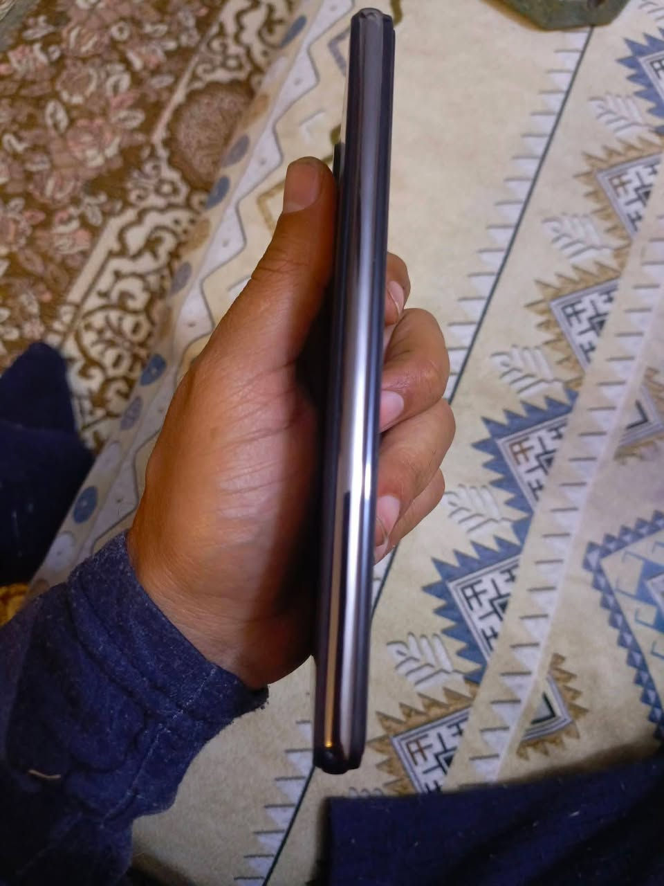 كلكسي a52 ذاكره 256 سعر 175 او مراوس احدث
***********
