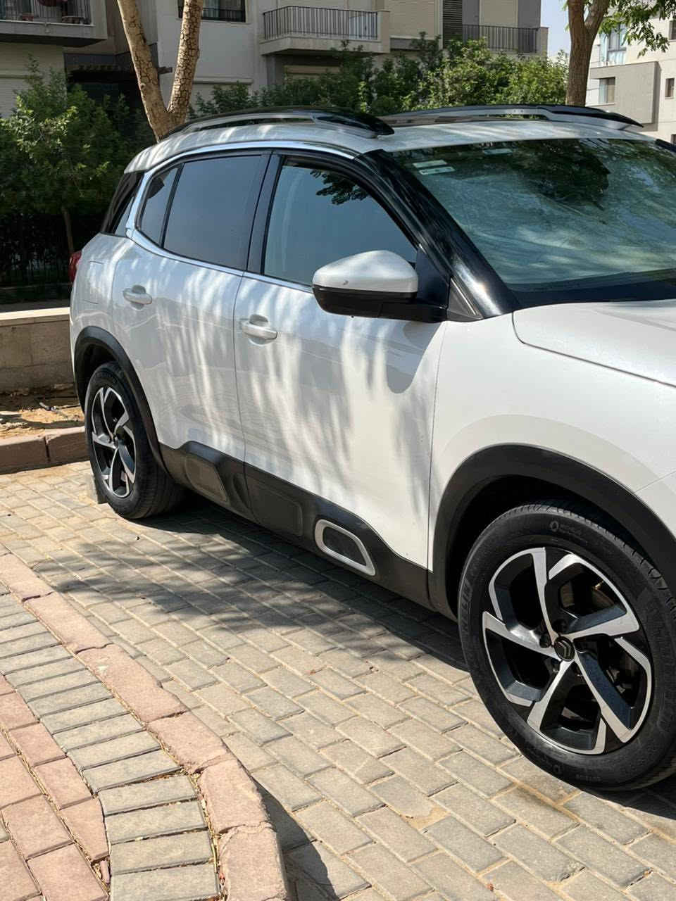 Citroen C5 2022 Aircross
Feel
فابريكا بالكامل 
عداد 140الف كم
صيانات توكيل 
رخصه سنه مرور مصر الجديده 
المعاينه التجمع الخامس 
📞 للتواصل:
01008771891
whatsapp https://wa.me/201008771891


**إذا كنت صاحب هذا الإعلان وتريد حذفه لأي سبب، رجاءا أرسل رسالة إلى الدعم الفني**