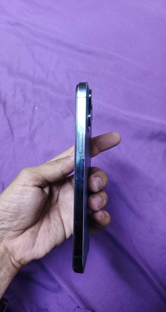 سلام عليكم ايفون 12 برو ماكس ذاكره 128 
بصمت وجه شغاله فقط مبدل شاشه ول ضهر مفطر باقي كله شغال تكنيك سيمكرت كامرات  

سعر 250 بي مجال حك الجيه 

المكان بغداد مدينه الصدر    ***********
