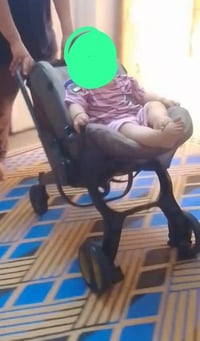 عربانة طفل • قليلة الاستخدام • النجف