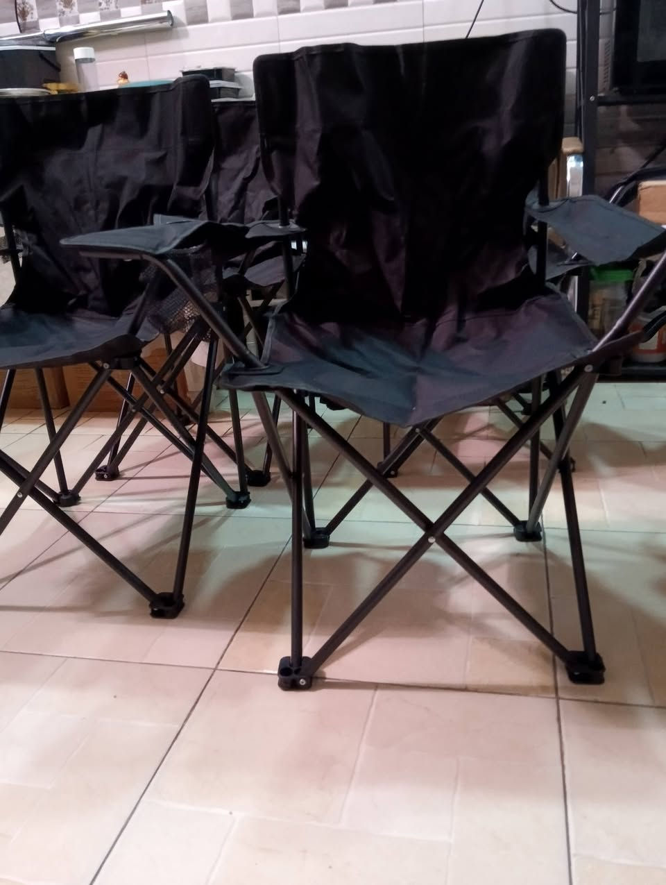 4كراسي 
33الف مع التوصيل


**إذا كنت صاحب هذا الإعلان وتريد حذفه لأي سبب، رجاءا أرسل رسالة إلى الدعم الفني**