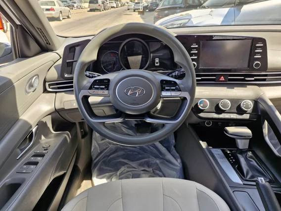 النترا 2021 خليجي اعله فئه كفاله من التبديل والصبغ بصمه 
فتحه حساسات امامي خلفي
مري شفط اشاير مري
محرك 2000المرغوبه
شاشه كبيره كامره تشغيل بعد
تبريد قطعتين تحكم ستيرن 
ثلاث وضعيات قياده
لد امامي وخلفي جنطه ذكيه
شاحن واير ليس ويل كب كروم رقم بغداد
مقترض وكفيل ابيع بوكاله عامه فقط
السعر 120وبيه مجال قليل 
***********وتساب
