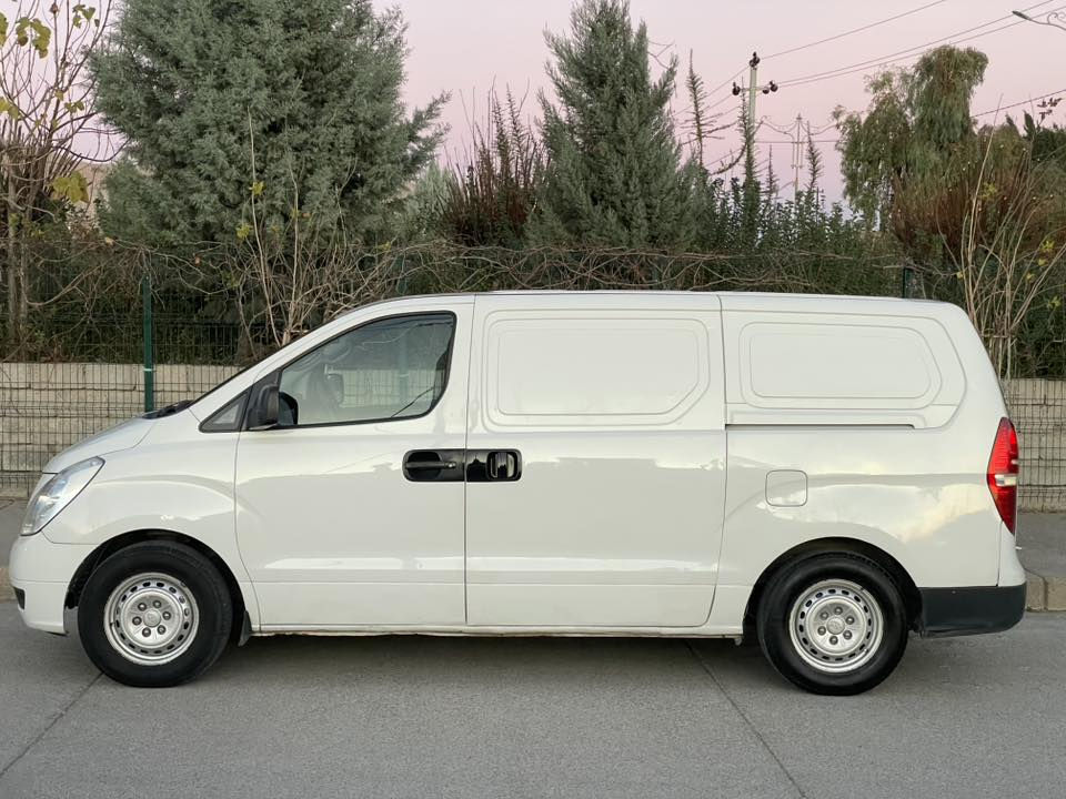 هۆندا ڤان ستاریکس ٢٠١٢
سعر 115 

سەیارەکە گازە

سنەوی تا 2027

بەناوی خۆمە
***********
