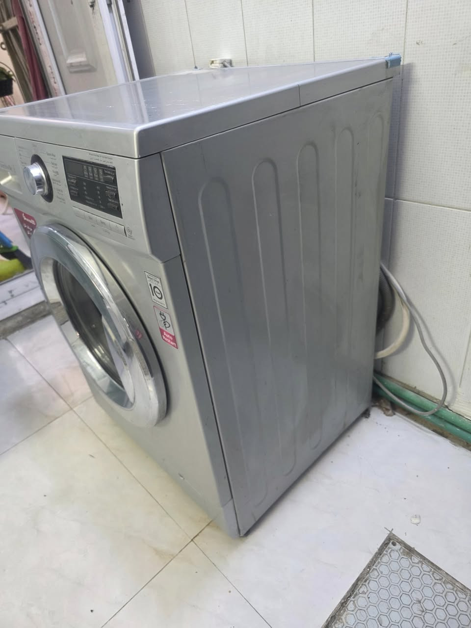 غساله كوري للبيع LGبسعر 190الف ***********
