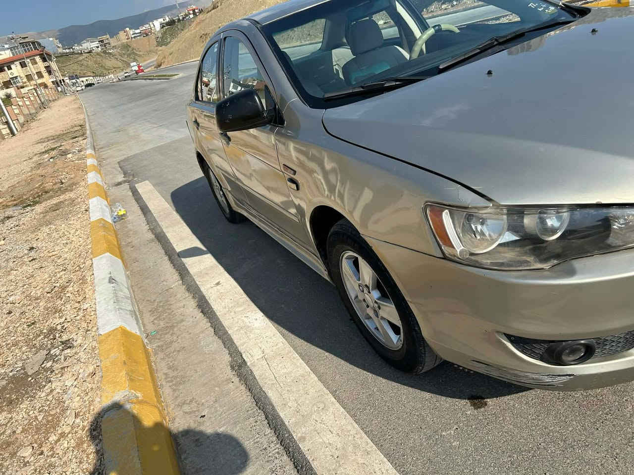 لانسەری قرش مودێل ٢٠٠٨ خلیجی مەکینە ٢.٠
گێر توماتیک و عادی  
گێر و مەکینەی ئەوروپی تازە گۆڕاوە رەقم هەولێرە  سەنەوی تا ٢٠٣٠ تازەیە تحویل و غرامە بە شەرت 
سلێمانی:***********
*********** السليمانية, العراق
