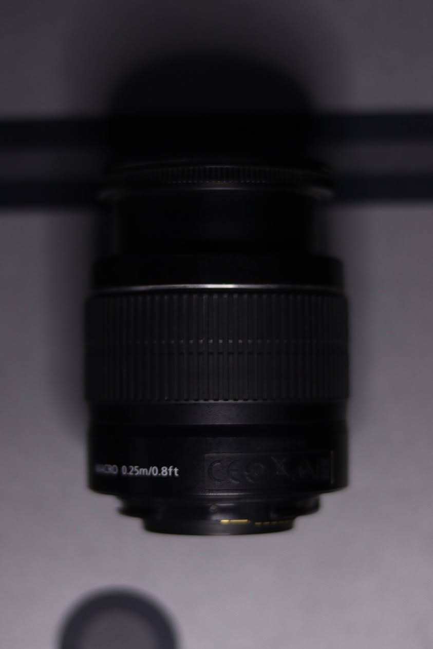 للبيع عدسة Canon 18-55mm
🔹 للبيع عدسة Canon 18-55mm
🔹 فتحة عدسة 3.5–5.6
🔹 نظيفة وتشتغل تمام، مناسبة للمبتدئين
🔹 تصوير صور + فيديو
💰 السعر: 90 ألف دينار عراقي
📍 المكان: — ذي قار 
📞 التواصل: خاص / واتساب : ***********
