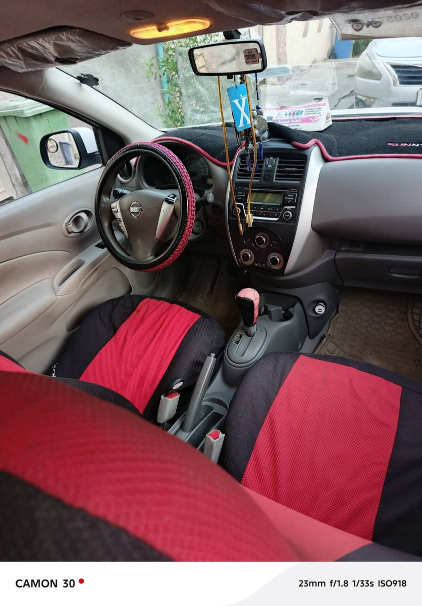 السلام عليكم نيسان صني هندي موديل 2019 سياره جديده ماشي 190 بيها باردات موضحه بالسونر السعر 103 وبيها مجال استفسار على هذا الرقم 0 7 9 0 2 7 5 8 9 5 0 مكان السياره بغداد حي الجهاد
