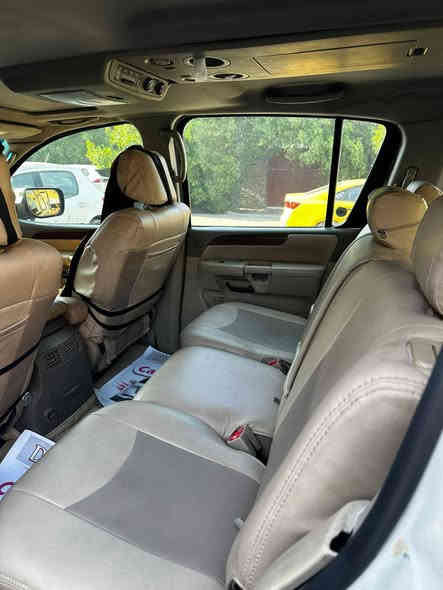 نيسان ارمادا ٢٠٠٨ خليجي LE فول
بصمة وسلايد روف حساسات امامي خلفي كروس سرعة وتحكم ستيرن جهتين وصندوق كهرباء وكشنات الامامية كهرباء وتدفئة والصف الثالث كهرباء ومري شفط والمرايات كلها تعتيم اوتو ودمام وجي بي اس بلادي مواصفات الفول معروفة تايرات تايلندي اطلس جديدة وباتري جديد وويل كب نيسان حديث جديد حجم ٢٠ منظومة تبريد كاملة جديد اضافة الى شاشة تسلا وتحكمات لمس كاملة
السيارة مصبوغة حزام للجمالية
السيارة مضافة الها عزل حراري وصوت للبدي كله وعزل حراري امريكي للجامات كلها وداينمو ١٥٠ امبير اللايتات LED ثلاث الوان تحكم بلوتوث ومراوح كهربائية امامية مع التبريد ويدوي وداخل المحرك سرعتين بدل الميكانيكية ومنظومة كامرات (٤) امامية وجوانب وخلفية وفدرالية مع الاضاءة وثلاث هورانات مختلفة السيارة كاملة والكمال لله وحتى الدروع مالتها بعدها مذبلها فلس
السعر ١٢٥ ورقة قابل للتفاوض
للاستفسار والاتصال 
***********
