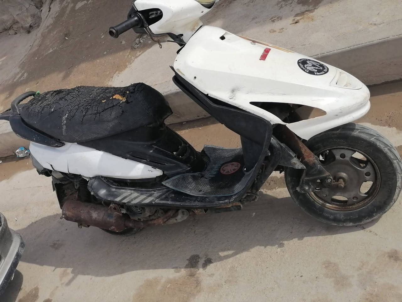 سلام عليكم دراجه البيع نكره سلف سعر 200 وبيهه مجال مكانه ناصريه رقم الهاتف ***********
