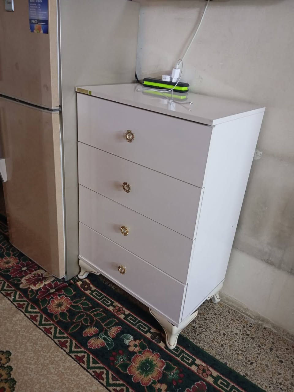 السلام عليكم غرفه للبيع تركيا ***********
