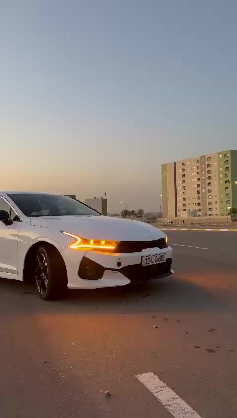 السلام عليكم 
K5 2024
ماشيه 32
حادثه بامريكا مرفق مع الصور فقط البنيد مصبوغ+ تصليح دعاميه اماميه
قطع ليبل واحد
مراوس مع كورلا se هايبرد
للتواصل 
***********
مكاني بغداد
