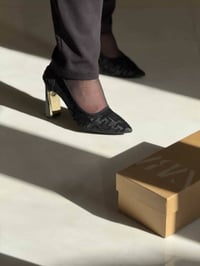 حذاء • مقاس 38 • لبسته يوم واحد