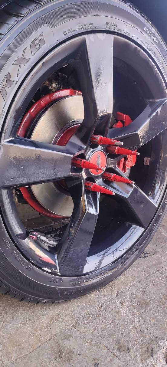 كمارو 2011 RS
خليجي داخله كلين للعراق 
كير مكينة خير من الله 
محرك ZL1
حدادية مصفرهة قبل شهر 

السيارة ماشية 168 الف 
السيارة باسمي 
رقم بغداد 
رقم مميز يخبل 
الكهربائيات كلهة شغاله 
ضفايرهة مملعوب بيهن 
تبريد ثلج 
تدفئه 
تحكمات ستيرن
تحكمات مري 
تحكمات بالشاشة
شادلهة شاشة كار بلي وكامرى وسستم صوت
حساسات  
حادثهة بالعراق چاملغ مبدل والچاملغ الثاني بي بارد شويه الصفحه الثانيه بيهة خدووش كلش بصيطه تروح بالبوليش
وكلشي موضح بالسونار
سيارة صارلهة سنتين عندي اروح بيهة لبغداد كل اسبوع يوم واحد دوامي لحمد لله مافد يوم وكفتني بطريق
بالعافية ع الياخذهة  
السيارة يعوزهة فقط غرفه ب 200 الف تطلع ولا غلطة 
السيارة سعرهة 87$ وبيهة مجال حك الجية 
مكاني ديوانية شامية 

وهذه رقم اتصل وبيك خير ودلل 

مهندس حسن الغالبي.             
   ***********
   *********** 
واتساب
