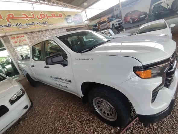 السلام عليكم سلفرادو 2700 4سلندر مرفقه صور الحادث موديل 2023ترهم بيع او مراوس ب تيوته حسب القناعه السياره بعدهي فحص تكدر ترقمه اي محافظه السعر 245 وبيه مجال قليل جدا ***********@
