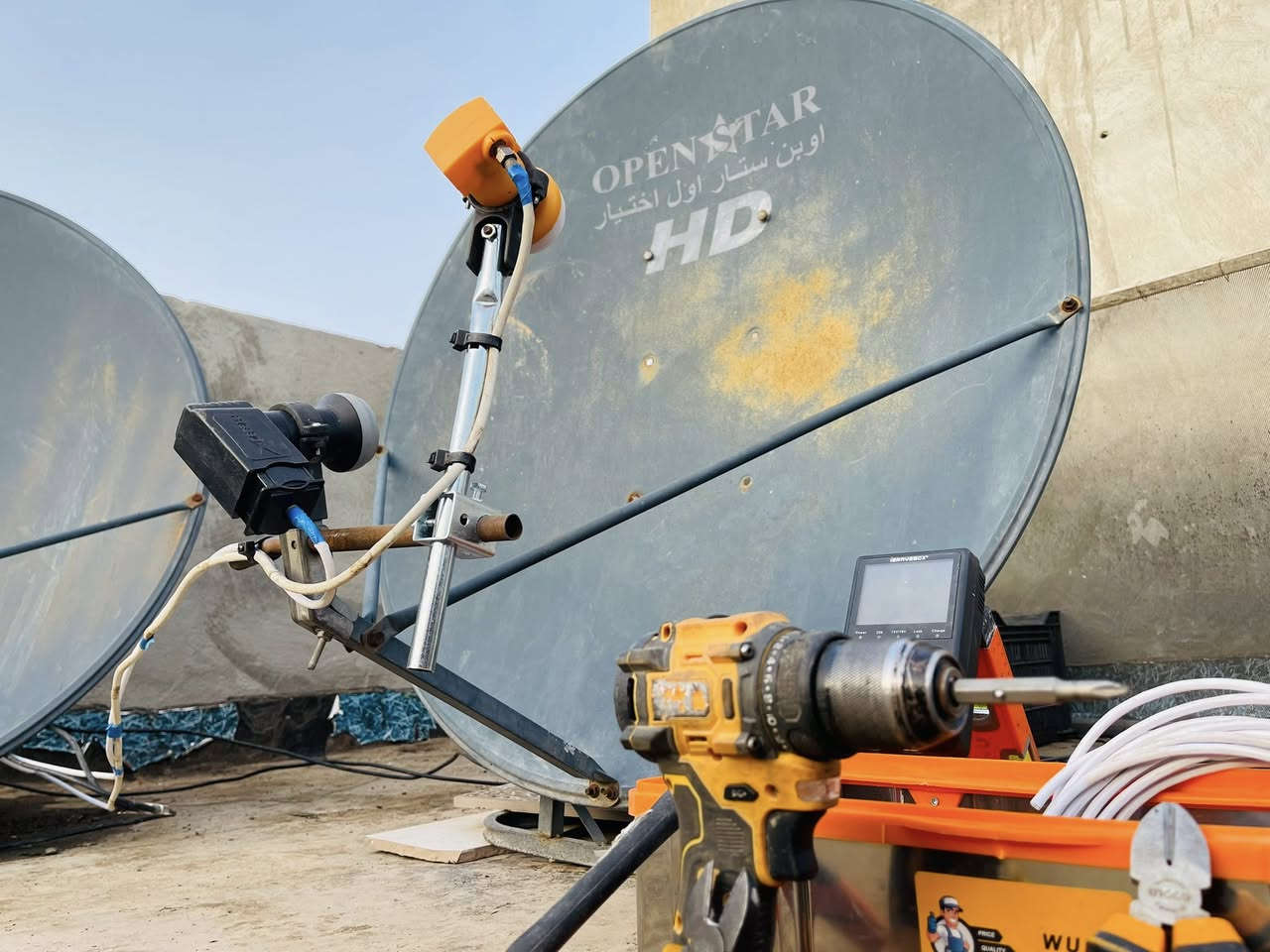 تنصيبي للمشفر والمجاني📡👍🏻
في مناطق بغداد 
عملنا داخل بغداد فقط 👍🏻
للتواصل واتساب :***********📞
عنوانه بغداد الجزيزه السياحيه📍
