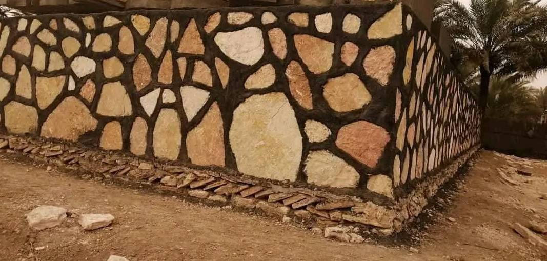 #عروض شهر رمضان المبارك
بناء الحجر كرسته وعمل
بناء اسيجه وابيوت وتطبيك وتغليف الانهر والسواجي
شغل درجة اولى  وسرعه بالعمل
***********
