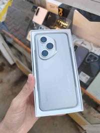 هونر 400 برو  ذاكره 512 السعر 675 عنوان بغداد الحسينيه رقم 07707745627