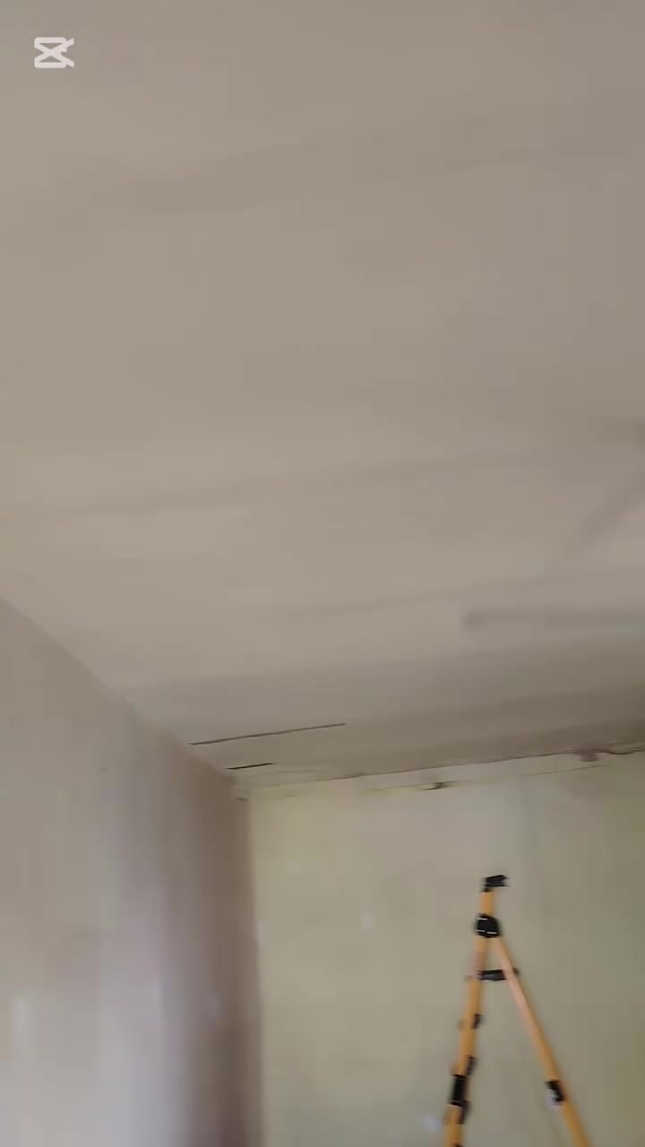 السلام عليكم ورحمة الله وبركاته سامر للديكور جبس بورد سحب نقش وصبغ وديكورات خشب للاستفسار *********** وبي واتس
