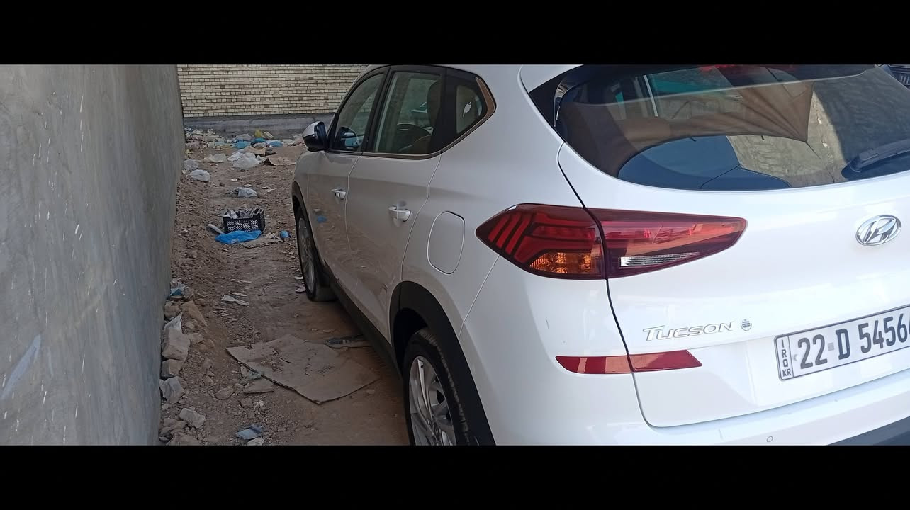 توسان 2019
خليجي محرك 2000 دوش 

فول مواصفات عدا البانوراما 

رقم اربيل 

بصمة أبواب 

بصمة تشغيل 

كراسي كهرباء 2

قطعتين تبريد 

لايت خمس عدسات 

ثلاث أنظمة قيادة 

حساسات خلفيه 

كامرة خلفية 

شاشة 

كشنات جلد        

مري شفط 

مكفوله من ضربه 
سعر 175

رقم الهاتف ‏‪***********‬‏

غير متواجد عل لفيس
