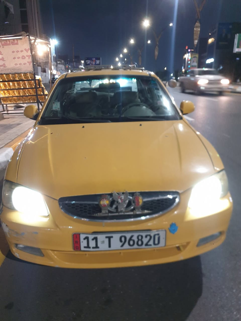 سلام عليكم فيرنه البيع ٢٠١٤ سياره _مامعيوده سعر ٧٥ وبيه مجال حك جيه بغداد فلكه حي نصر 
ملاحظات بيه جاملغ جهت العبري علا كد شبر بدون داخل 
صدر جديد امامي خلفي 
تايرات جدد
كبل الشارع 
بس الغراض مو يه السياره 
رقم الهاتف *********** واتساب حبايب كلبي
