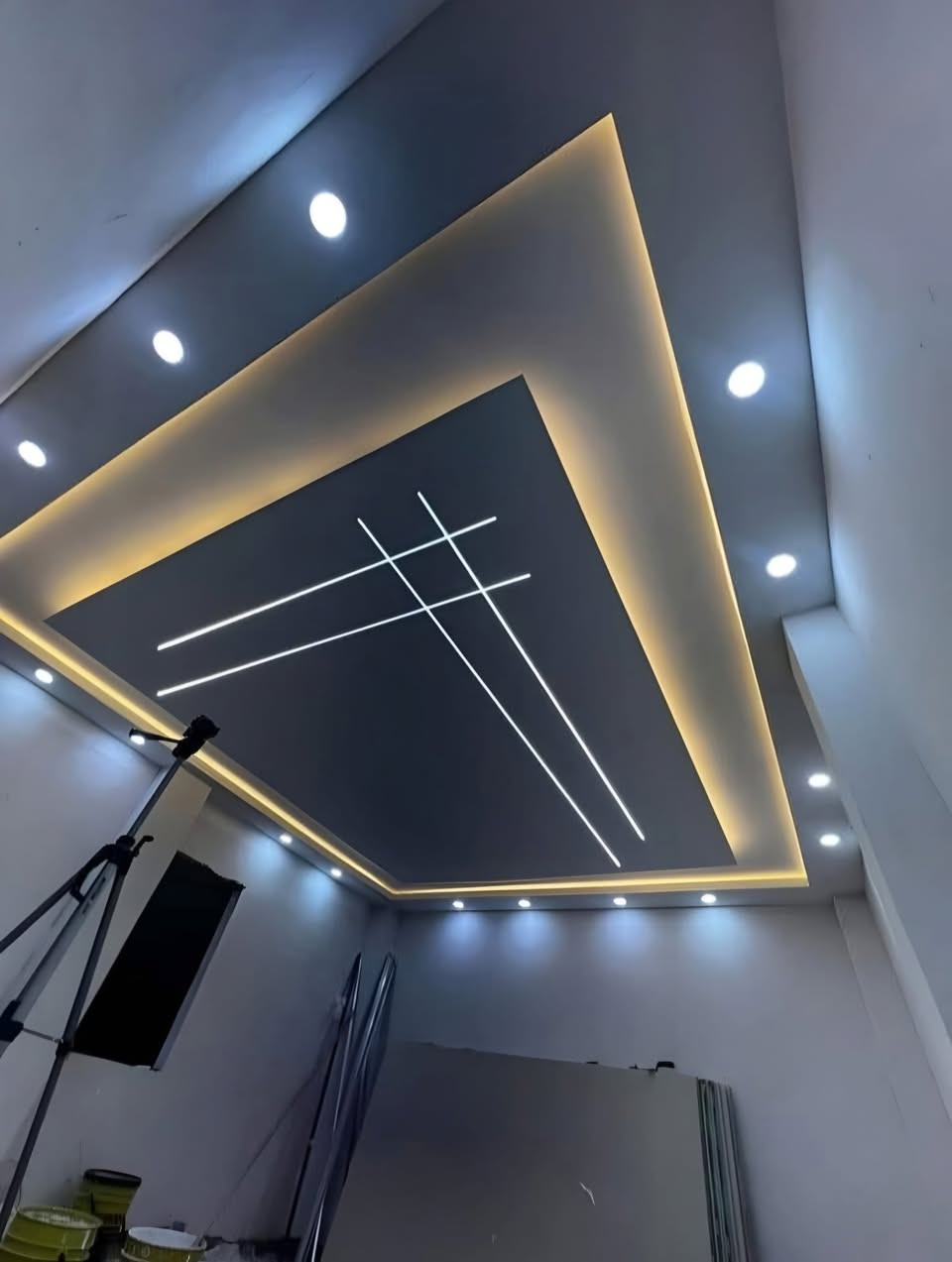 عمل كافة الديكورات
جبس بورد ، بوردكس ، بديل خشب ،بديل رخام ،شيبورد
سقوف ثانوية ، اشرطة
بتصاميم حديثة وبأنسب الاسعار
***********
