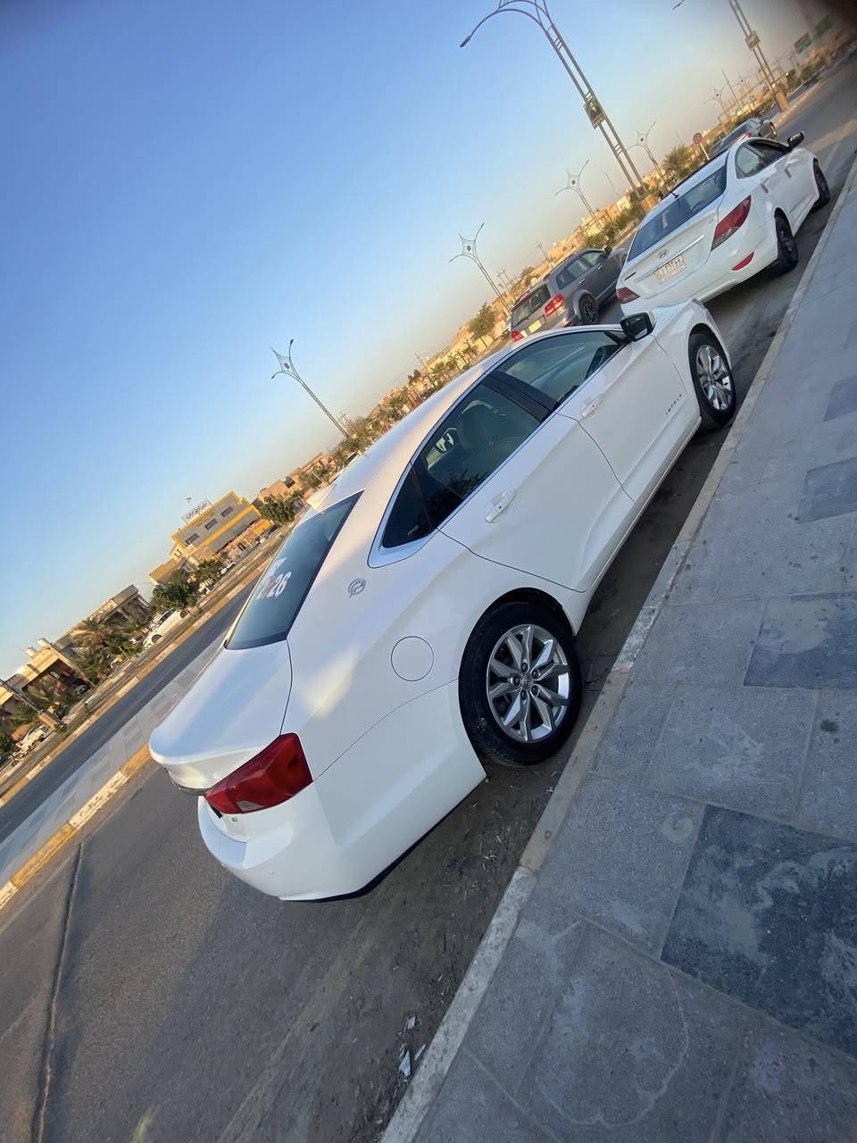 امبالا 2018 LT 3600v
كفالة كير ومكينة شرط بجم كبس ضربتهه خلفية 

مواصفات LT

 يصمة تشغيل

بصمة اربع بيبان

كشنات جلد 

شاشة كبيره

قاصة

تحكمات استيرن

كشنات كهرباء

تبريدهه فول. 

السيارة دهنهه اصلي وبانزينهه محسن يعني السيارة خير من الله وفول وابد مامتعبتني سيارة كلش قوية ومتينه وجداً خدميه السيارة مال بيت يعني مامتعوبه رقمهه بغداد هزة جديده سنويه جديدة حداديه فول. وبأسمي مداور ثاني يوم يعني تشتريهه ربع مصرف متشمر عليهه ⚠️اقرأ السونار قبل ماتتصل او تراسل السيارة لاتقارنها بالمهجومات سعرها 130 مجال حك الجيه   ***********
