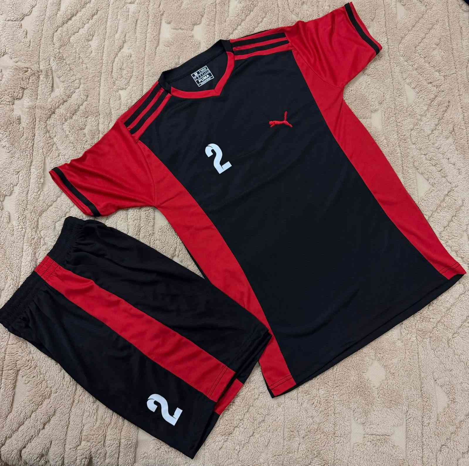 دريس وشورت درجة اولى
مرقم صدر وظهر وشورت 

سعر الدرزن 65 الف فقط 

قالب جبير راهي 
قياسات m,l,xl,xxl  

توصيل 5 لكل العراق


**إذا كنت صاحب هذا الإعلان وتريد حذفه لأي سبب، رجاءا أرسل رسالة إلى الدعم الفني**