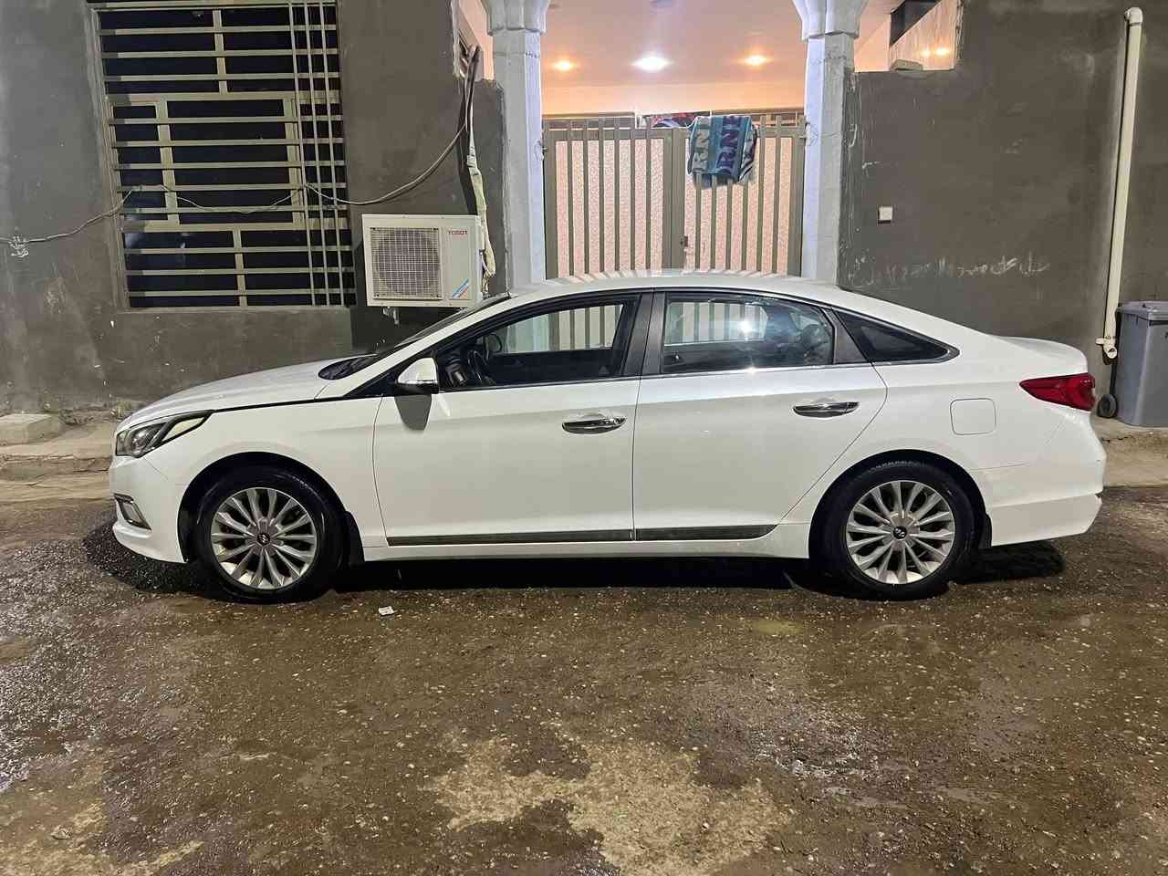 سوناتا 15خليجي كفاله عامه  عدا ملاحظات بسيطه رقم ميسان
ماشيه 162كم  حقيقي
كشنات جلد كهربائي
ثلاث أنظمة قياده
تبريد تدفئه
حساس خلفي
مكينه 2400دوش المرغوب
للاستفسار الاتصال
***********
