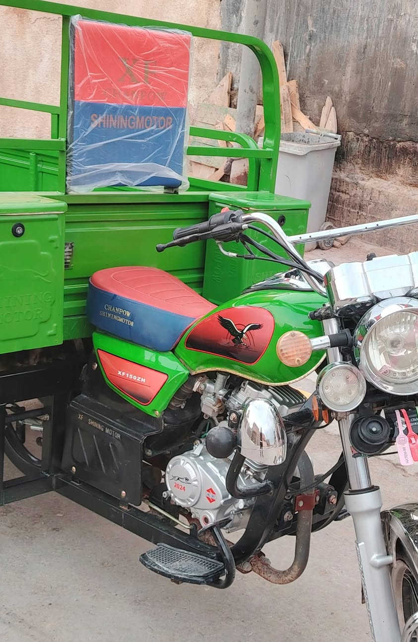 سلام عليكم ستوته للبيع زلغ مابيه موديل 2023 سعر دك علا رقم. ***********
