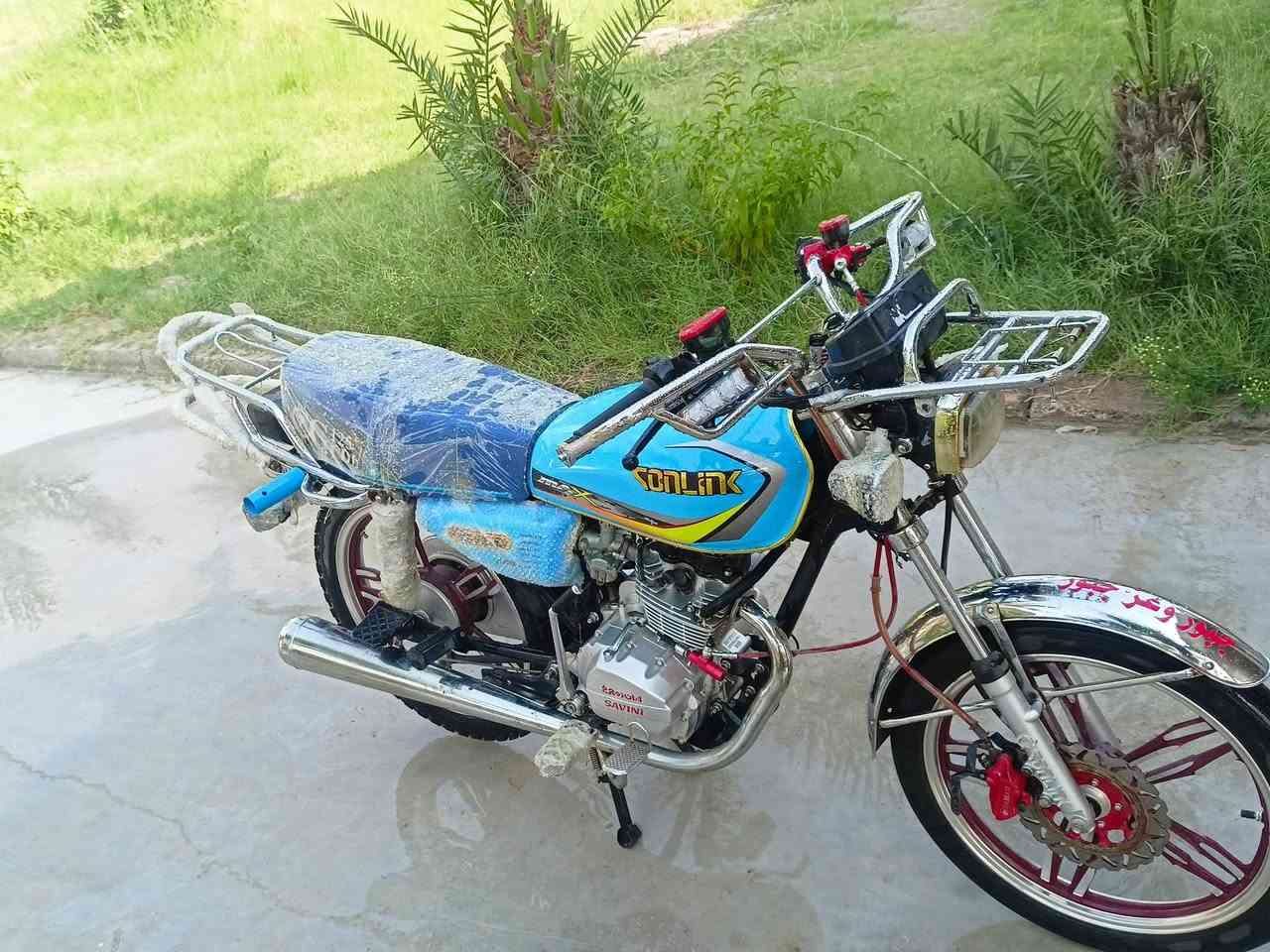 السلام عليكم موطور للبيع 2023محدث2026كامل بس شاشة طفت عندي ربع ماتصرف علي ماشالله محرك ذهب برغي ممفتوح بي السعر 625وبي مجال مكاني حمام العليل


**إذا كنت صاحب هذا الإعلان وتريد حذفه لأي سبب، رجاءا أرسل رسالة إلى الدعم الفني**