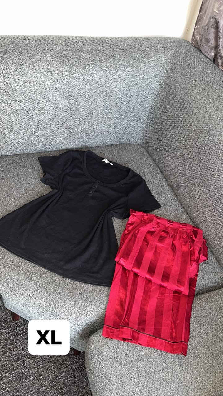 حبايب قطع تجنن كل ٣ ب١٠ جمال ودلال القياس داخل الصور الحجز خاص يوجد توصيل لجميع المحافظات ٥


**إذا كنت صاحب هذا الإعلان وتريد حذفه لأي سبب، رجاءا أرسل رسالة إلى الدعم الفني**