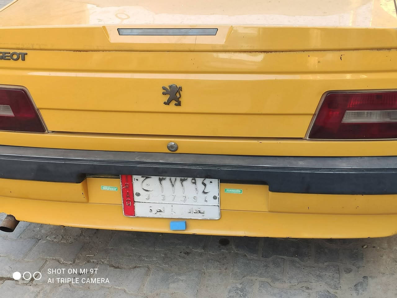 السلام عليكم بيجو لميس 2015 للبيع المحرك بي صوت والدرايم  شفتات تعبانه سيارة كشرها حلو احلا من الصور يحتاجلها ترتيب السعر المطلوب 30 الاتصال على الرقم ***********
