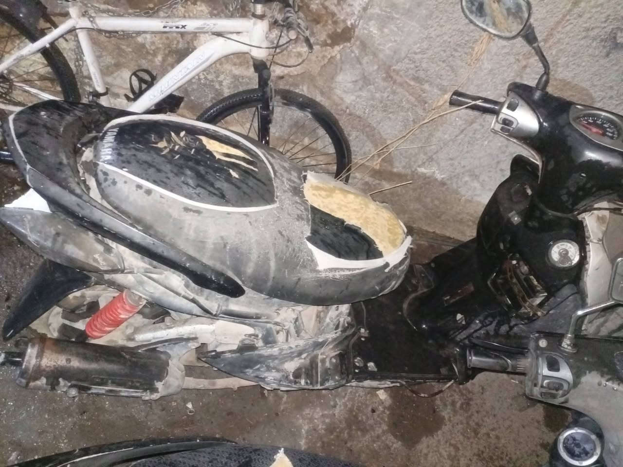 سكنس نثيه140 متروكه طافيه چان عطلها كابريتر وعفتها ب100 مكانها بغداد الحريه


**إذا كنت صاحب هذا الإعلان وتريد حذفه لأي سبب، رجاءا أرسل رسالة إلى الدعم الفني**