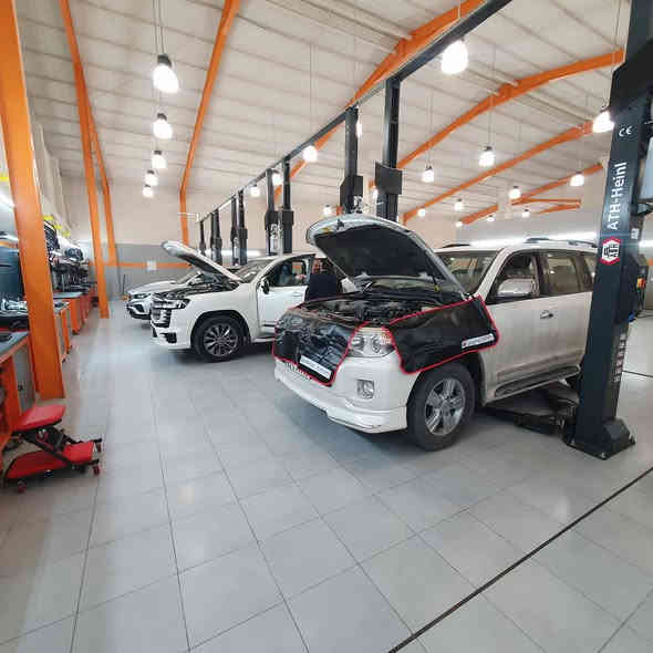 اليوم ويا ديناتو لاتحتار

وفرتلك قطع غيار اصلية المنشاء من شركة كيوتا للسيارات تيوتا ونيسان  ويتوفر جميع انواع قطع غيار السيارات اليابانيه والأمريكي والصيني مع كوادر من الفنين مدربين على أيادي اختصاص للشركات المذكوره زيوتنا من ارقى المناشأ العالميه زيوت idemitsu ضمان حقيقي 5000KM
 وايضا لدينا عنايا بالسياره كامله تغليف PPF وتضليل السياره من درجات الحراره مواد امريكيه اصليه بضمان 10سنوات مع عنايه شهريه للسياره وغسل السياره بعد العمل مجاننا 
للاتصال والحجز...*********** ...***********
العنوان ...النهضه معارض النهضه قرب معرض المهند
